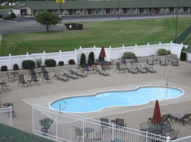 מונטיצ'לו Pine View Resort חדר תמונה