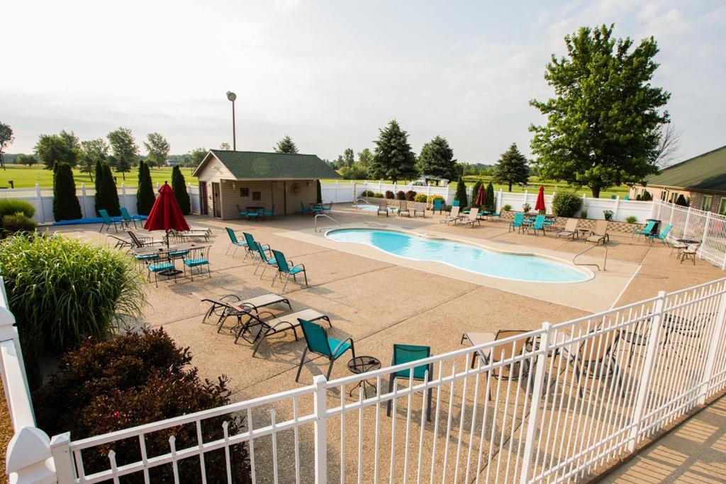 מונטיצ'לו Pine View Resort מראה חיצוני תמונה