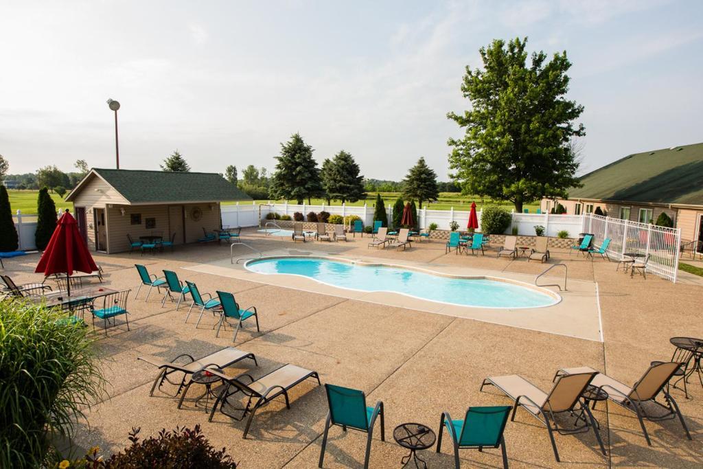 מונטיצ'לו Pine View Resort מראה חיצוני תמונה